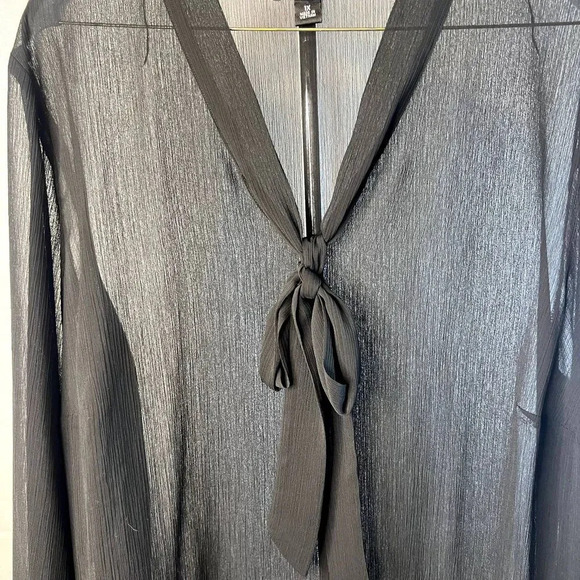 AGB Sheer Black Tie Front Long Bell Sleeve Blouse Size 1X - Picture 4 of 10